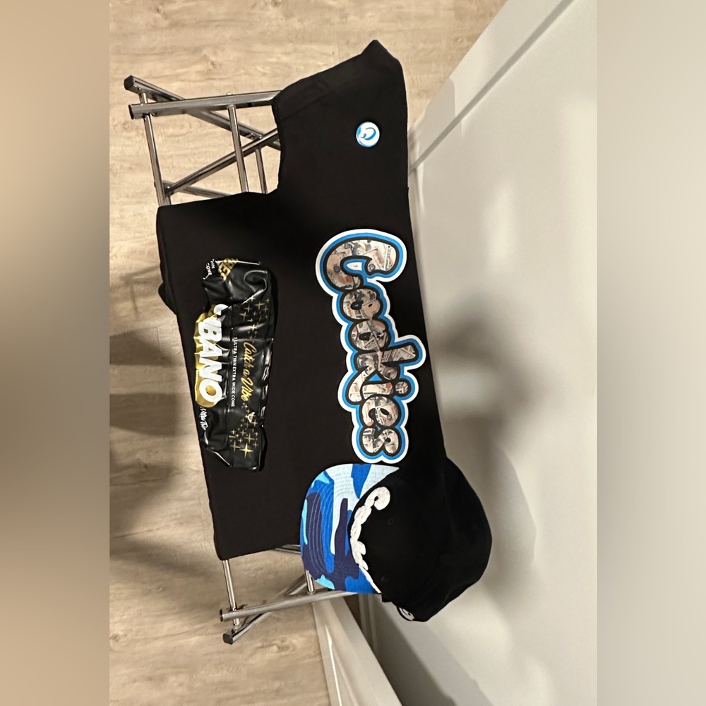 Authentic Brand New Unworn Cookies OG Mint Money Tee with 3 FREE Cookies gifts - Picture 7 of 9